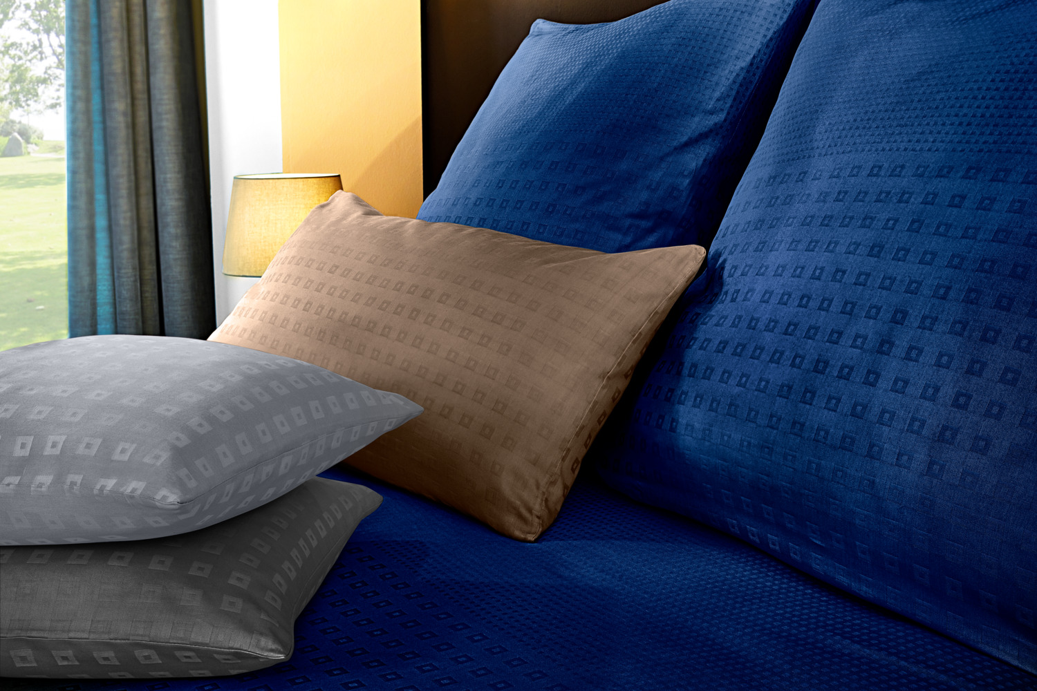 Husa Perna ERWIN M. LUSINI Solutions GmbH Cube, Albastru, 100% Bumbac Damasc, 210 TC, 70x90 cm, Fermoar Rezistent la Calcat, Calitate Hoteliera
