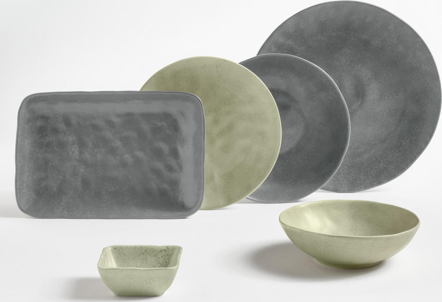 VEGA Arona Deep Plate, Anthracite Porcelain, Matt Glaze, Irregular Edges, 22 cm Diameter, 1200 ml Capacity, Dishwasher and Microwave Safe