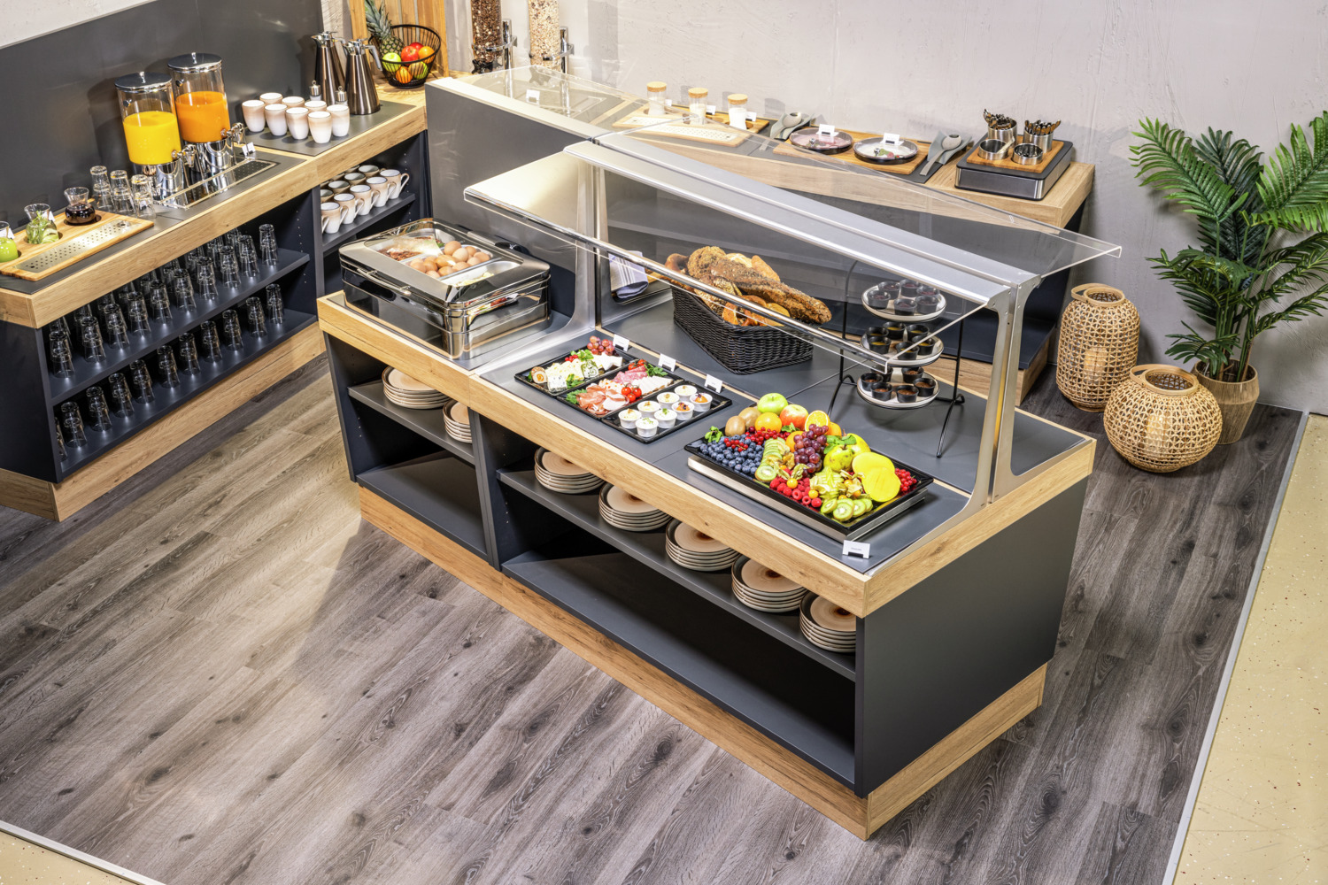 VEGA Buffet Presentation Platter Melamine GN 1/1 Black, 53 x 32.5 x 3 cm, Shockproof and Dishwasher Safe, Gastronorm Standard