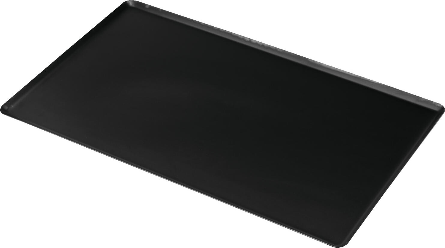 de Buyer DE BUYER INDUSTRIES SAS Baking tray with slanted edges Backblech mit schrägen Kanten Baking tray with slanted edges; 53x32.5x1 cm (LxWxH); black; rectangular Backblech mit schrägen Kanten; 53x32.5x1 cm (LxBxH); schwarz; rechteckig Baking tray with slanted edges made of black sheet metal. Material thickness: 1.2 mm. Good heat conduction. Slightly roughened surface creates air cushions between the baked goods and the tray, so the underside of cakes and croissants are baked evenly. Grease before and after use to prevent rust. Not suitable for dishwasher. Backblech mit schrägen Kanten aus Schwarzblech. Materialstärke: 1,2 mm. Gute Wärmeleitung. Leicht angeraute Oberfläche erzeugt Luftkissen zwischen dem Backgut und dem Blech, daher wird die Unterseite von Kuchen und Croissants gleichmäßig gebacken. Um Rost zu vermeiden vor und nach der Verwendung einfetten. Nicht spülmaschinengeeignet.