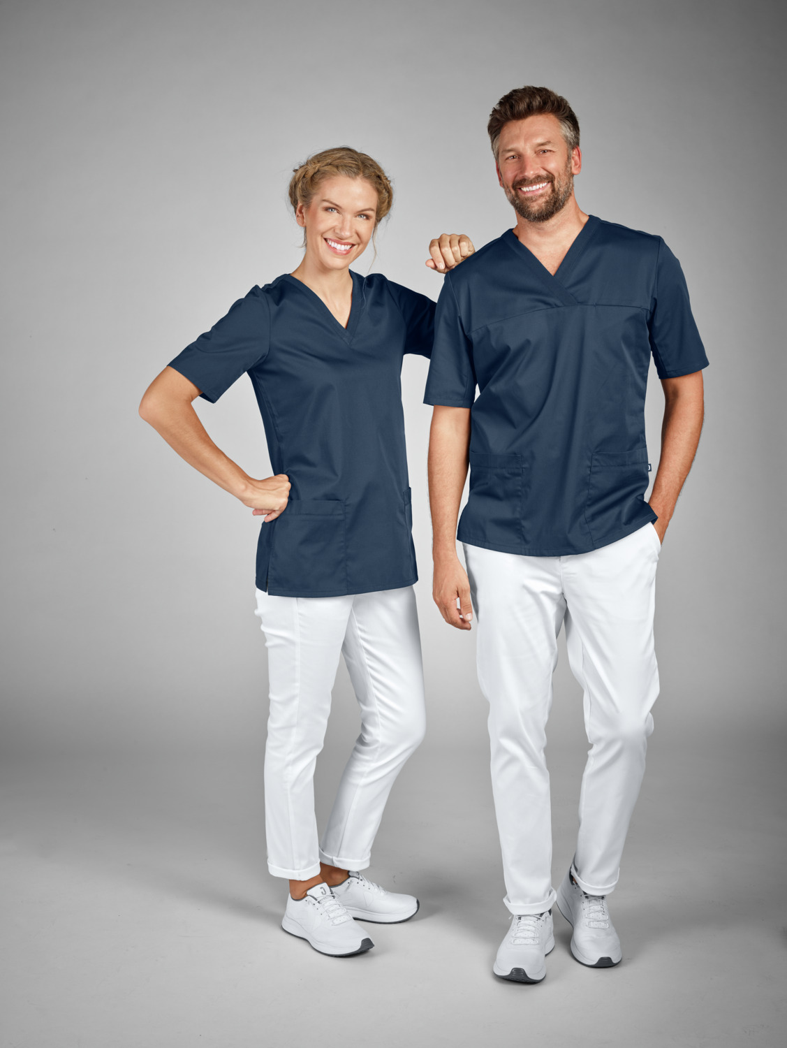 Jobeline Calva Men's Pull-On Tunic, Short-Sleeved V-Neck Medical Scrub, Breathable Piqué Back, Polyester Cotton Blend, OEKO-TEX Certified