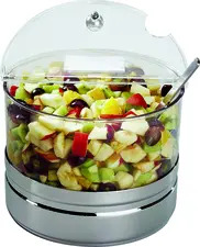 APS Assheuer + Pott GmbH & Co. KG Buffet cooling tray Top Fresh Maxi Kühlschale Maxi TOP FRESH, inkl. Kühlakku Buffet cooling tray Top Fresh Maxi; 4000 ml, 22x18 cm (ØxH); silver/transparent; round Kühlschale Maxi TOP FRESH, inkl. Kühlakku; 4000 ml, 22x18 cm (ØxH); silber/transparent; rund 4-parts: 1 container, highly polished, 1 ice pack 10777, 1 bowl, 1 hinged lid with labelling plate. Die Kühlschale Maxi TOP FRESH ist eine durchdachte Lösung für die gekühlte Präsentation von Speisen im Buffet- und Servicebereich. Sie sorgt für eine zuverlässige Temperaturhaltung und ermöglicht eine hygienische sowie ansprechende Darbietung. Dank der funktionalen Kombination aus mehreren Komponenten eignet sie sich ideal für den professionellen Einsatz. * Material: Edelstahl, Polycarbonat und Kunststoff * Set bestehend aus Fuß, Schale, Kühlakku und Deckel * Mit klappbarem Deckel und Beschriftungsfeld * Geeignet für die gekühlte Präsentation von Speisen * Unterstützt eine konstante Temperaturhaltung * Nicht spülmaschinengeeignet * Feucht abwischbar