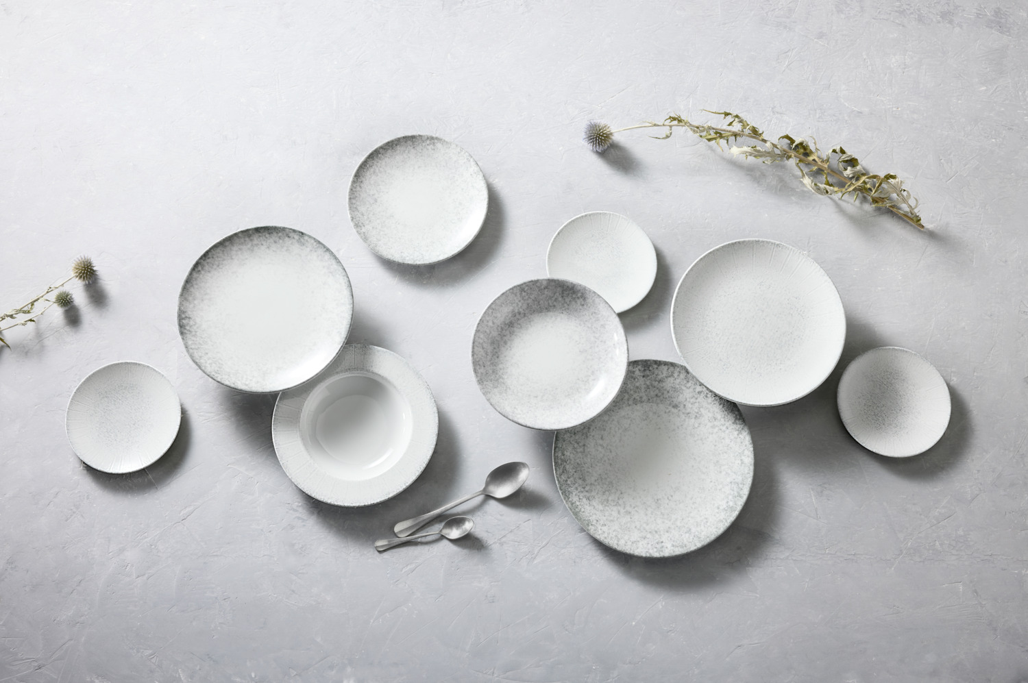 VEGA Caju Porcelain Deep Plate with Rim, 23 cm Diameter, 300 ml Capacity, White/Grey Digital Print, Dishwasher and Microwave Safe