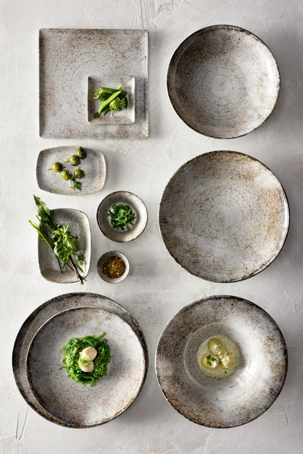 VEGA Gironia Porcelain Flat Plate, Digital Print Design, Round Taupe Beige, 16.5 cm, Dishwasher and Microwave Safe