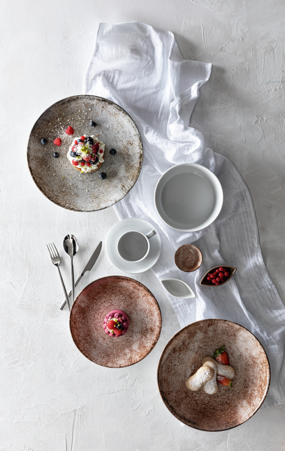 VEGA Gironia Porcelain Flat Plate, Digital Print Design, Round Taupe Beige, 16.5 cm, Dishwasher and Microwave Safe