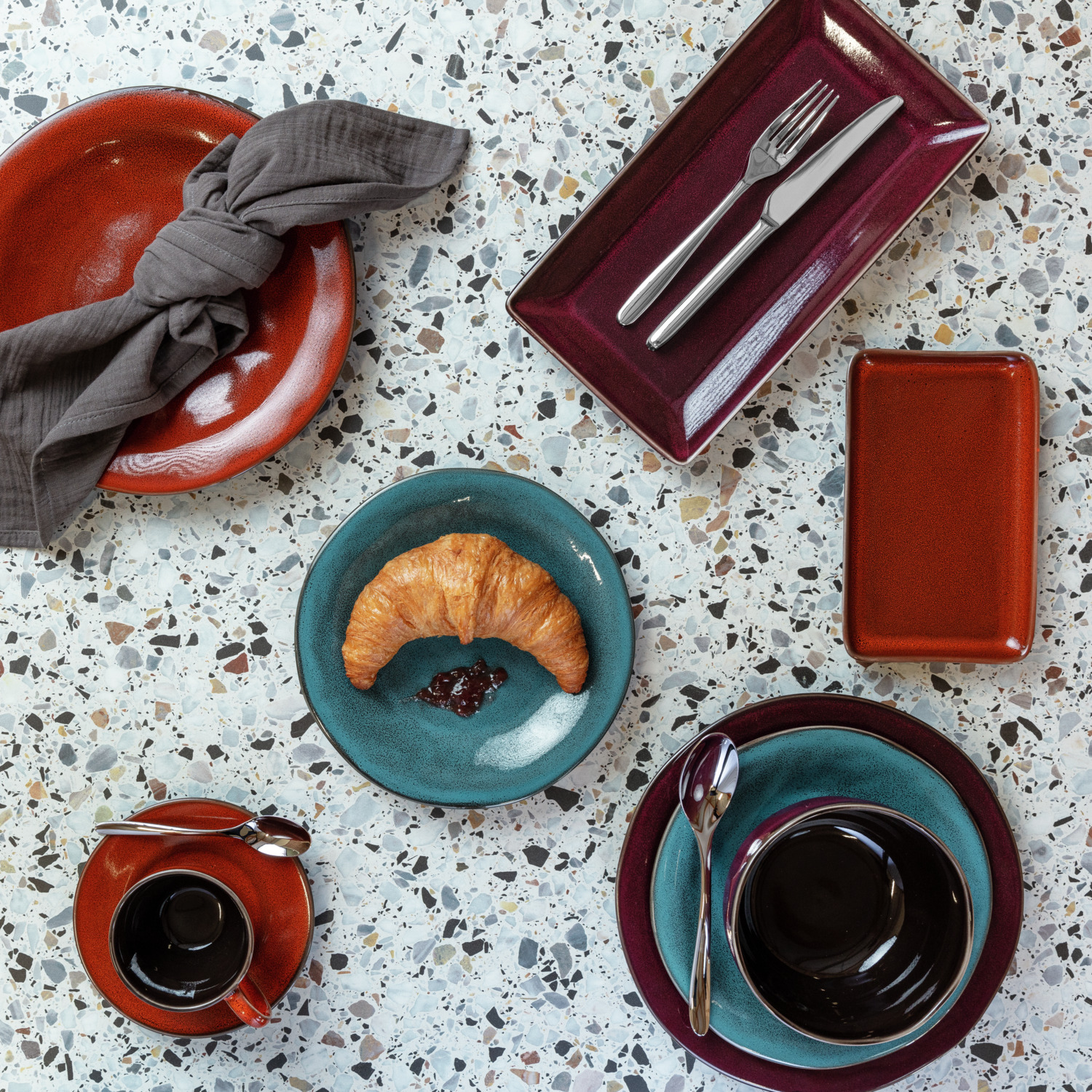 LUSINI Oriento Stoneware Coffee Cup and Mug Set, Terracotta Color, Unique Speckled Design with Irregular Edges, Microwave and Dishwasher Safe, 240ml and 300ml