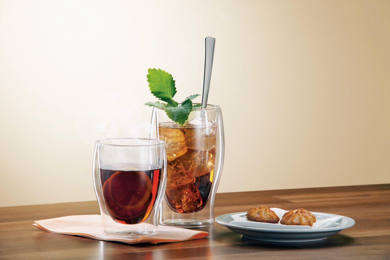VEGA Dila Double-Wall Borosilicate Glass Tea Glass 350ml Transparent Thermal Vacuum Insulated Cup Without Handle Dishwasher and Microwave Safe