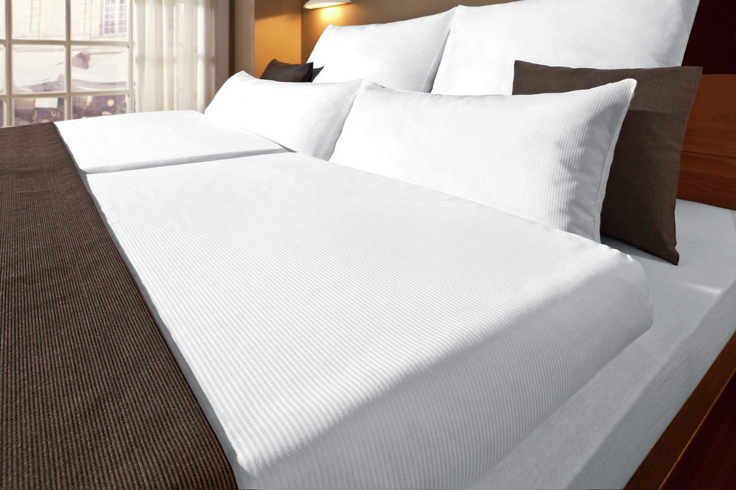 ERWIN M. LUSINI Emmen Yardware Bed Linen, 100% Combed Cotton Damask, 350 TC, 300 cm Width, Hotel Quality, White, OEKO-TEX Standard 100