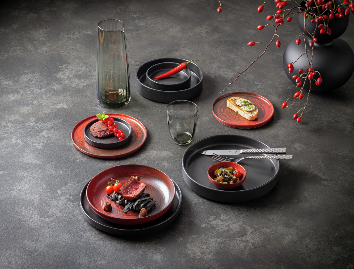 VEGA Etana Deep Plate, 22 cm Diameter, 700 ml Capacity, Matt Glaze Porcelain, Red, Dishwasher and Microwave Safe, Rimless Round Design