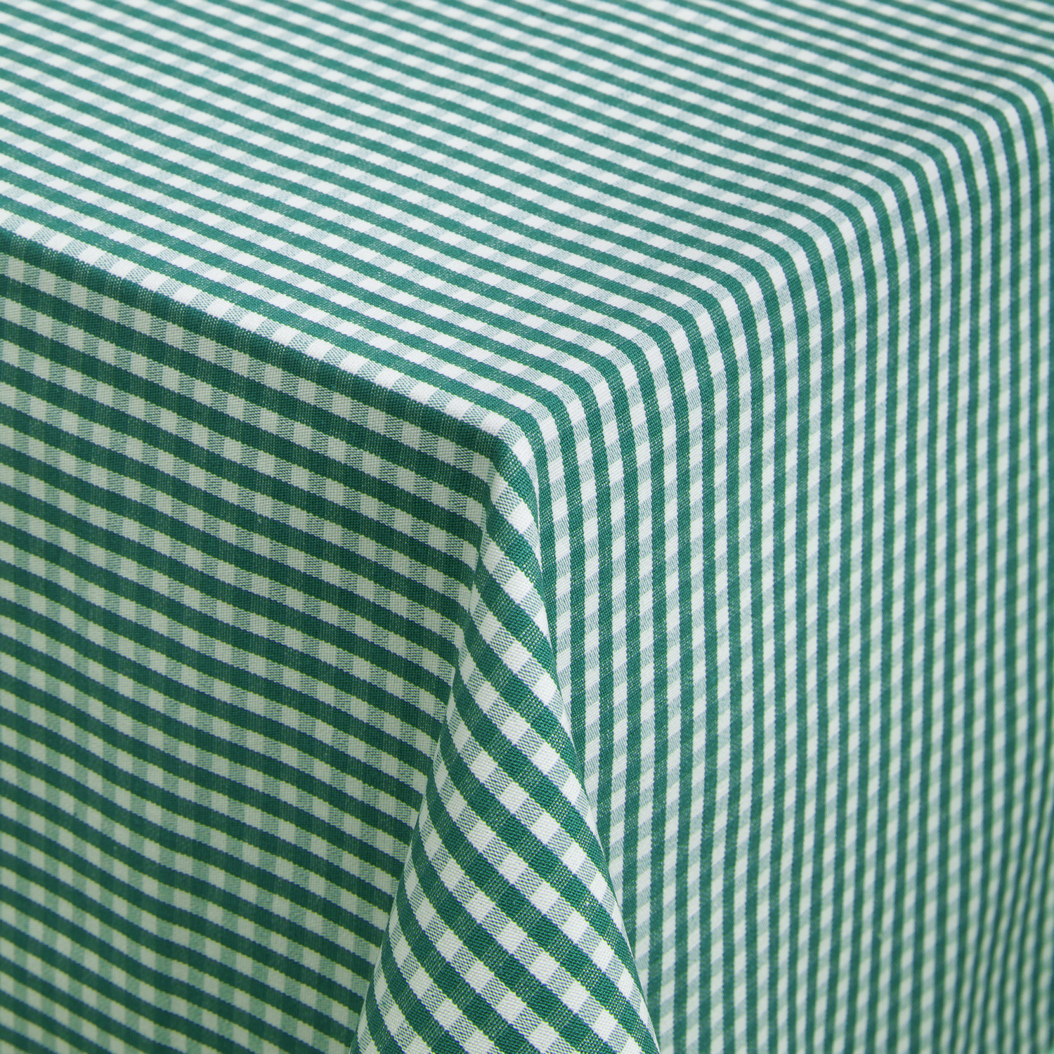 ERWIN M. LUSINI Solutions GmbH Tablecloth La Villa Tischdecke La Villa Tablecloth La Villa; 130x220 cm (WxL); green; rectangular Tischdecke La Villa; 130x220 cm (BxL); grün; rechteckig 50% cotton, 50% polyester. Weight approx. 230 g/m². Classic tablecloths with typical Vichy check pattern. Very color stable, even after many washes. Easy care, quick drying, easy to iron. 50 % Baumwolle, 50 % Polyester. Gewicht ca. 230 g/m². Klassische Tischdecken mit typischem Vichy-Karomuster. Sehr farbstabil, selbst nach vielen Waschgängen. Pflegeleicht, schnell trocknend, bügelleicht.