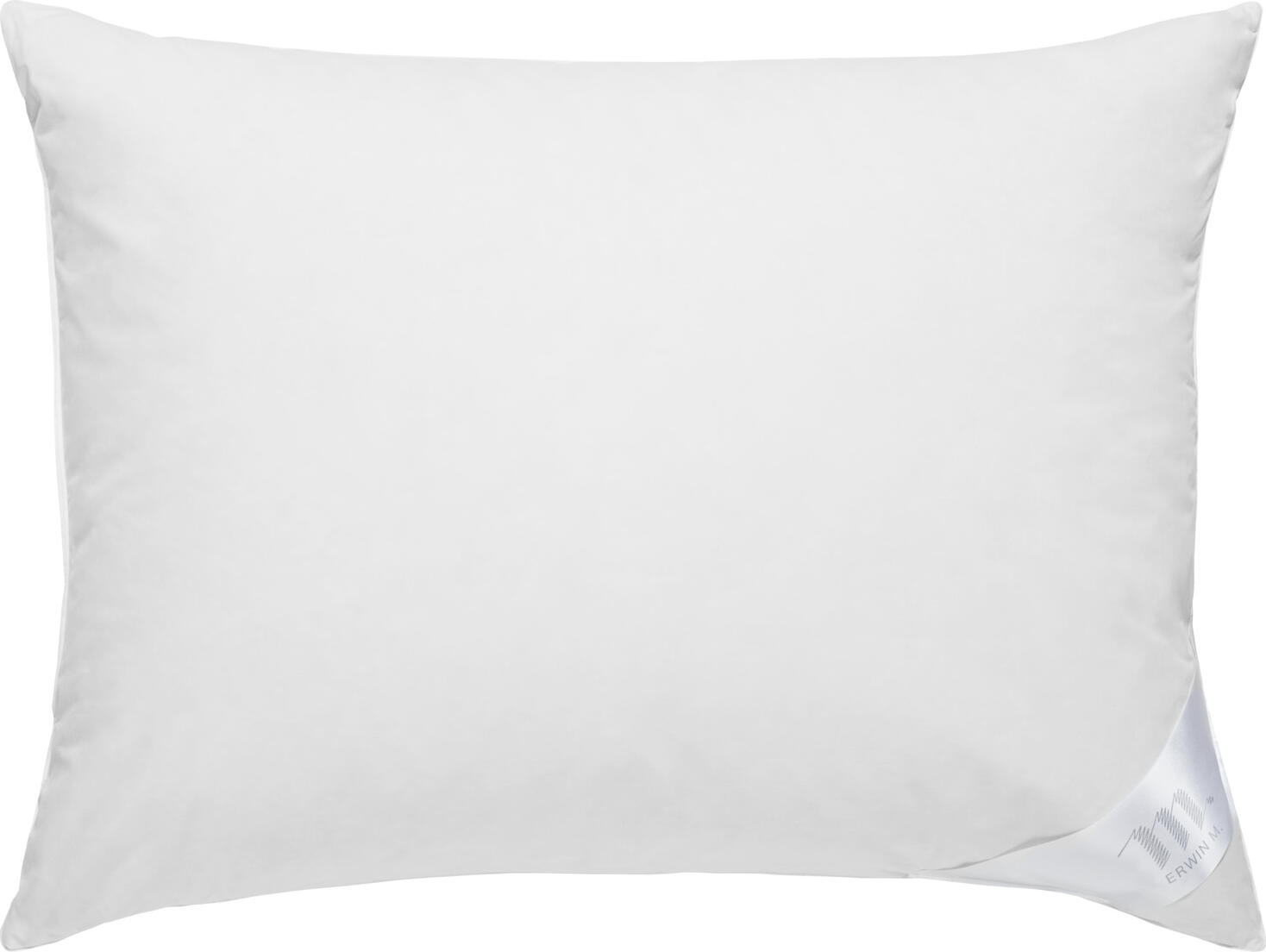 ERWIN M. LUSINI Solutions GmbH Pillow Star Kissen Star Pillow Star; 70x90 cm (WxL); white Kissen Star; 70x90 cm (BxL); weiß Filling: 60% white new goose down, 40% white new goose feathers. Class 1. Cover: 100% cotton, macobatiste with satin piping. Luxury class pillow. High quality head quilting for best adaptability to the body. No cold bridges - due to form-fitting cover with 2 cm bar. Pleasantly light filling with highest heat/cold balance. Downpass seal. Nomite mite and down proof ticking. Cigarette glow test passed according to EN ISO 12952-1. Füllung: 60 % weiße neue Gänsedaunen, 40 % weiße neue Gänsefedern. Klasse 1. Bezug: 100 % Baumwolle, Makobatist mit Satin-Biese. Kissen der Luxusklasse. Hochwertige Körpersteppung für bestes Anpassungsvermögen an den Körper. Keine Kältebrücken – durch formumgebende Decke mit 2 cm Steg. Angenehm leichte Füllung bei höchstem Wärme-/Kälteausgleich. Downpass. Nomite Milben- und daunendichtes Inlett. Zigarettenglühtest nach EN ISO 12952-1 bestanden.