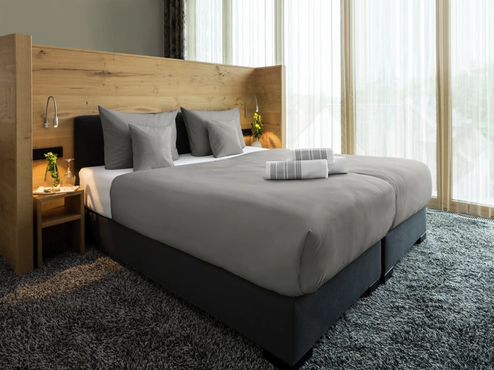 LUSINI Siena Duvet Cover, 135 x 200 cm, Grey, Percale Weave Cotton-Polyester Blend, Hotel Closure, OEKO-TEX Standard 100 Certified