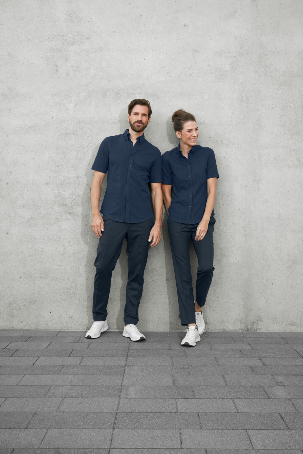 Jobeline Men's Piqué Short Sleeve Shirt 23.HDE.44540, 95% Cotton 5% Elastane Polo with Button-Down Collar and Extra-Long Back, OEKO-TEX Standard 100