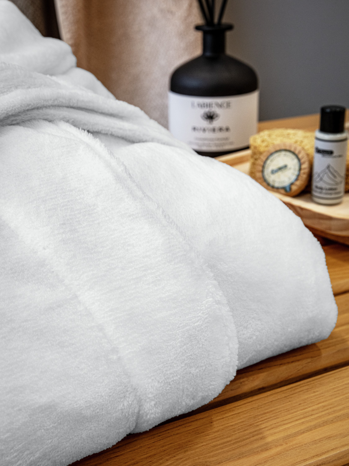 ERWIN M. Miron Bathrobe, 100% Polyester Microfiber, 320 g/m², Shawl Collar, Raglan Cut, Quick-Drying Soft Hotel Bathrobe with Belt and Patch Pockets
