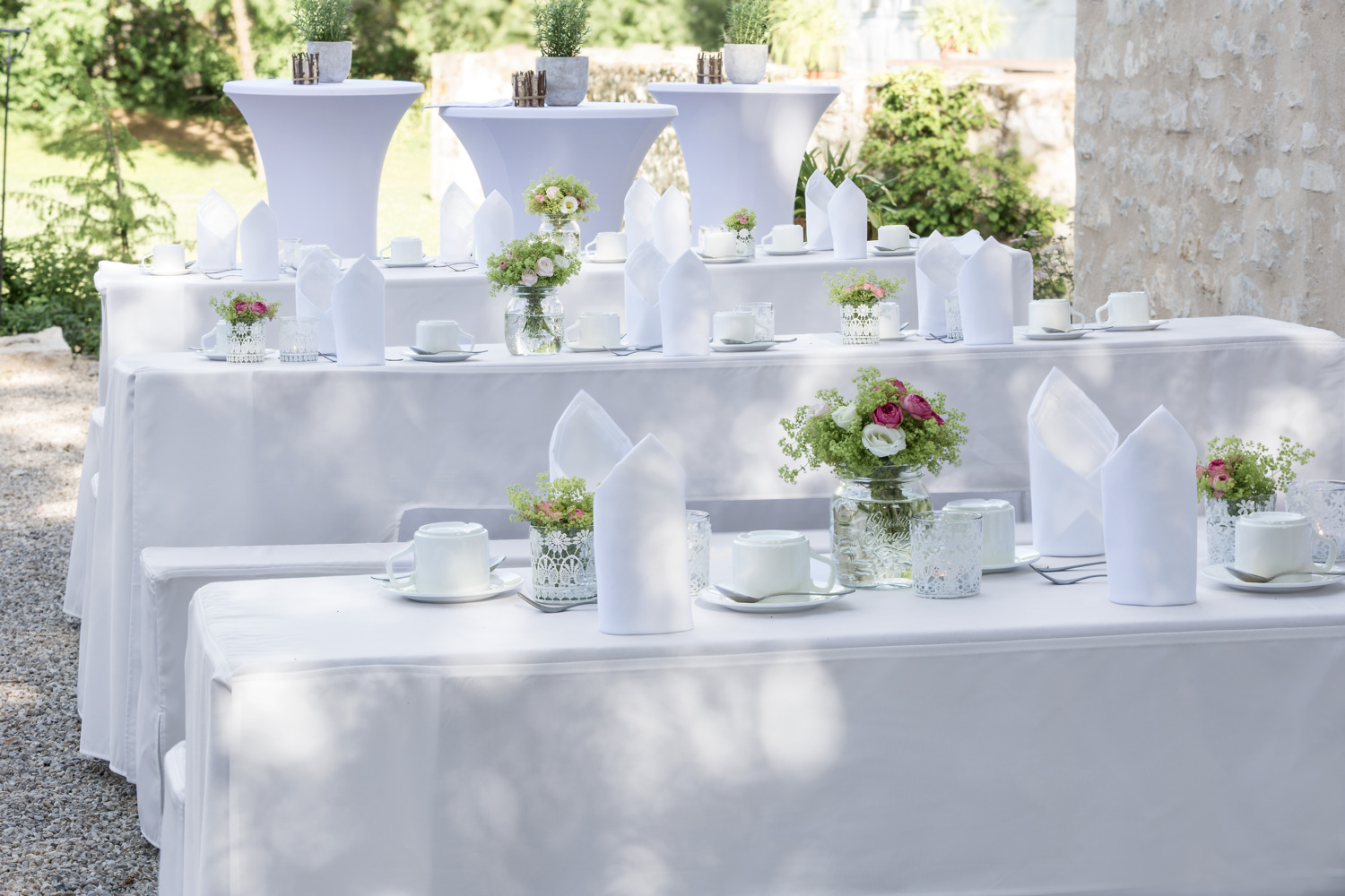 LUSINI Beer Table Cover Set, 3-Piece Rectangular Polyester Tablecloth and Bench Covers, 50 x 220 cm, White, Crease-Resistant, OEKO-TEX Standard 100, Easy-Care