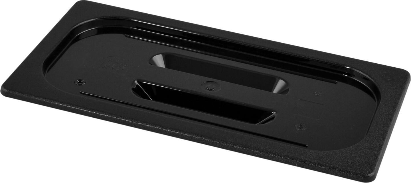 VEGA LUSINI Solutions GmbH GN lid 1/3 Nero GN-Deckel 1/3 Nero GN lid 1/3 Nero; GN 1/3, 32.5x17.5 cm (LxW); black GN-Deckel 1/3 Nero; GN 1/3, 32.5x17.5 cm (LxB); schwarz GN lid 1/3 made of transparent, food safe Tritan (copolyester). Shockproof and stackable. Operating range from -40 °C to +90 °C. Without bisphenol-A. Suitable for dishwasher. GN-Deckel 1/3 aus schwarzem, lebensmittelechtem Tritan (Copolyester). Stoßfest und stapelbar. Einsatzbereich von -40 °C bis +90 °C. Ohne Bisphenol A. Spülmaschinengeeignet.