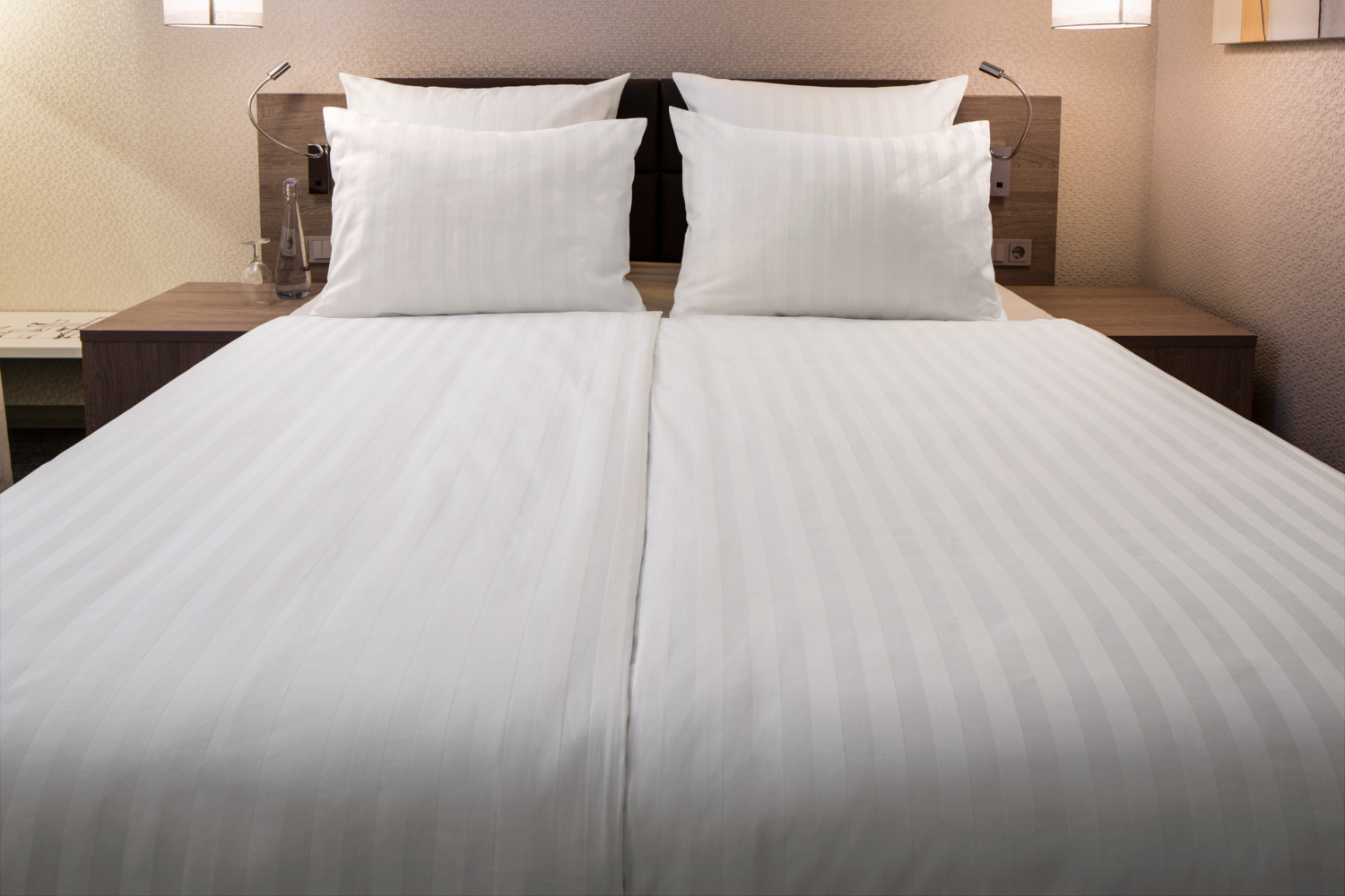 ERWIN M. Rom-Meran Duvet Cover, 100% Mercerized Cotton Damask, 200 TC, Classic Stripe Pattern, 160 x 210 cm, OEKO-TEX Standard 100