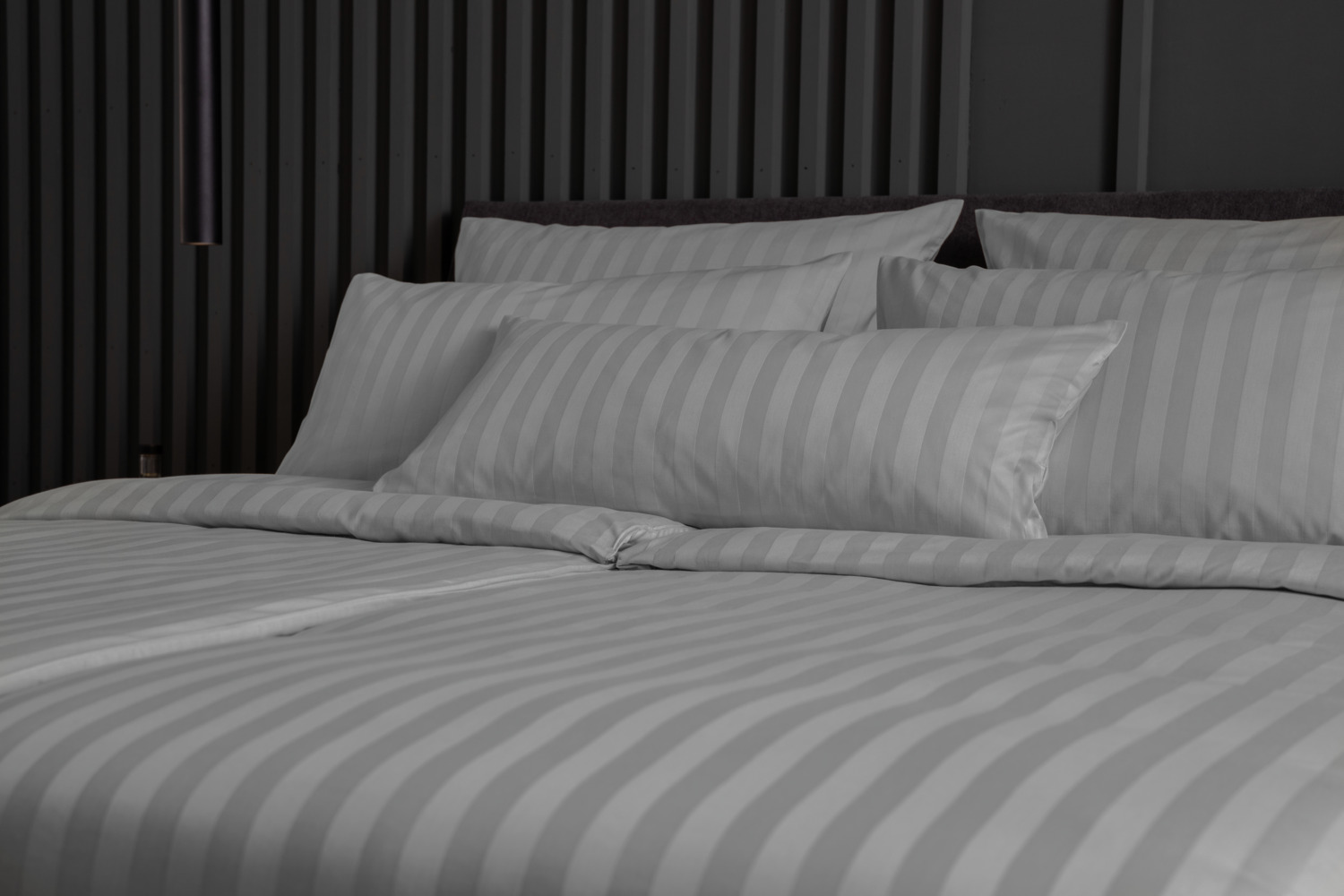 ERWIN M. LUSINI Rom-Meran Duvet Cover, 100% Mercerized Cotton Damask, 200 TC, Classic Stripe Design, 160x210 cm, Grey, OEKO-TEX Standard 100