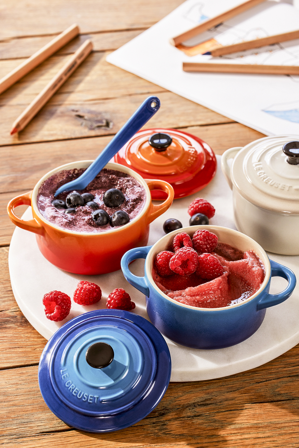 Le Creuset Mini Cocotte Poterie Vas Mini Casserole din Gresie Smaltuita cu Capac, 10 cm, 0.25L, Rezistent la Cuptor si Microunde