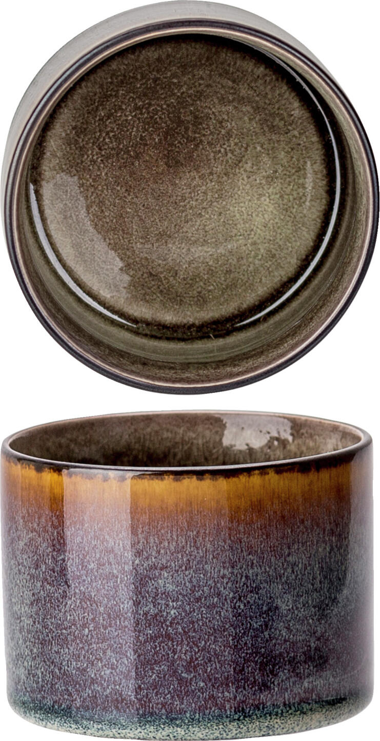 Cosy & Trendy Billiet-Vanlaere NV Bowl Quintana Schüssel Quintana Bowl Quintana; 200 ml, 8x6 cm (ØxH); green; 12 piece / pack Schüssel Quintana; 200 ml, 8x6 cm (ØxH); grün; 12 Stück / Pack Colorful porcelain bowl. Dishwasher safe and microwaveable. Farbige Schüssel aus Porzellan. Spülmaschinenfest und mikrowellengeeignet. Handmade Produkte, die in Ihrer Farbe (sowohl innen als auch außen) von hell zu dunkel abweichen können. Bläuliche Färbungen auf der braunen Außenseite können auftreten. Bitte beachten Sie: Diese Produkte haben eine verglaste Oberschicht, die bei extremen Temperaturen (z.B. im Backofen, auf der Herdplatte oder in der Tiefkühltruhe) unsichtbare Schäden erleiden kann. Einmal beschädigt, kann Wasser eindringen und bei erneuter Hitze oder Kälte sichtbare Schäden verursachen. Dies nennt man Thermoschock.