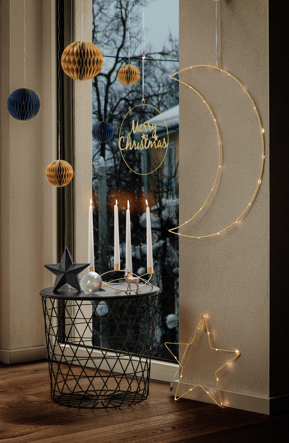 Vega Hayal LED Hanging Moon Lamp, Gold Metal Decorative Moon, Battery Operated, 45.5 x 63 cm, Includes Hanger
