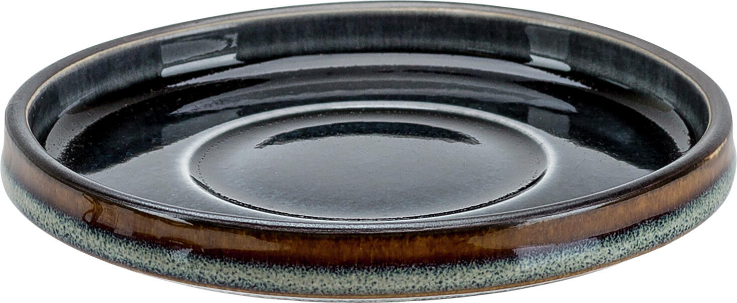 Cosy & Trendy Billiet-Vanlaere NV Espresso saucer Quintana Espresso Untertasse Quintana Espresso saucer Quintana; 12 cm (Ø); blue; 6 piece / pack Espresso Untertasse Quintana; 12 cm (Ø); blau; 6 Stück / Pack Colorful porcelain espresso saucer. Dishwasher safe and microwaveable. Farbige Espresso-Untertasse aus Porzellan. Spülmaschinenfest und mikrowellengeeignet. Handmade Produkte, die in Ihrer Farbe (sowohl innen als auch außen) von hell zu dunkel abweichen können. Bläuliche Färbungen auf der braunen Außenseite können auftreten. Bitte beachten Sie: Diese Produkte haben eine verglaste Oberschicht, die bei extremen Temperaturen (z.B. im Backofen, auf der Herdplatte oder in der Tiefkühltruhe) unsichtbare Schäden erleiden kann. Einmal beschädigt, kann Wasser eindringen und bei erneuter Hitze oder Kälte sichtbare Schäden verursachen. Dies nennt man Thermoschock.