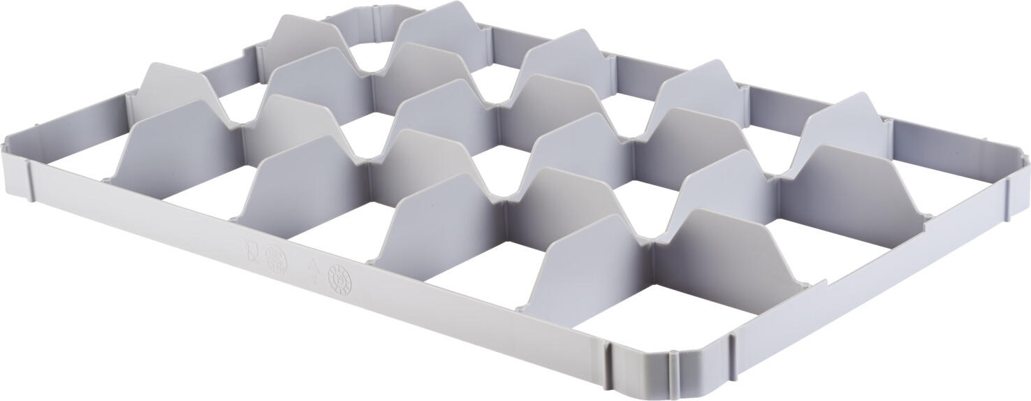 Ringoplast Ringoplast Leubsdorf GmbH Shelf insert Komfort Ø 10.8 cm / lower part Fachwerkeinsatz Komfort Ø 10,8cm / unten Shelf insert Komfort Ø 10.8 cm / lower part; 60x40x6.2 cm (WxDxH); grey Fachwerkeinsatz Komfort Ø 10,8cm / unten; 60x40x6.2 cm (BxTxH); grau Shelf insert for transport and rinsing systems made of polyethylene. With 15 compartments. Ideal for transporting jars with a maximum of 10.8 cm, depending on the size also with handle. This bottom part can be easily inserted into the box and removed. For even better fixation of glasses, order the matching shelf insert top part at the same time. Dishwasher safe. Fachwerkeinsatz für Transport- und Spülkastensysteme aus Polyethylen. Mit 15 Fächern. Ideal zum Transportieren von Gläsern mit maximal 10,8 cm, je nach Größe auch mit Henkel. Dieses Bodenteil lässt sich einfach in den Kasten einfügen und entnehmen. Zum noch besseren Fixieren von Gläsern das passende Fachwerkeinsatz Oberteil gleich mitbestellen. Spülmaschinenfest.