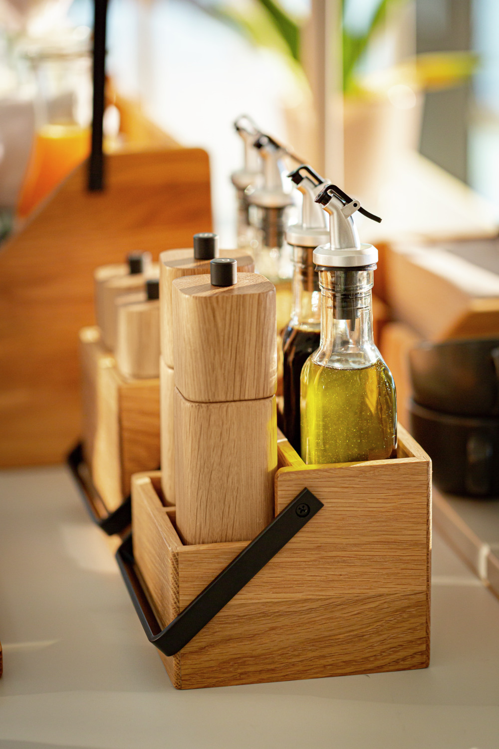 Pulsiva Revue Vinegar and Oil Dispenser Set, 250ml Glass Bottles with Plastic Caps, Transparent, Dishwasher Safe, 2 Pieces