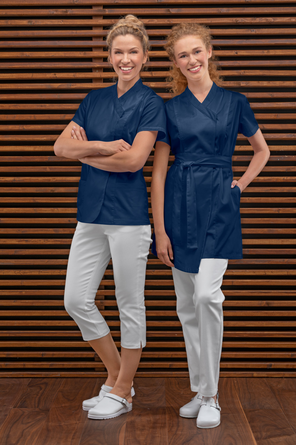 Jobeline Maila Women's Short-Sleeved Tunic, Polyester Cotton Blend, Concealed Snap Button Placket, Two Front Pockets, Waisted Fit, OEKO-TEX Certified