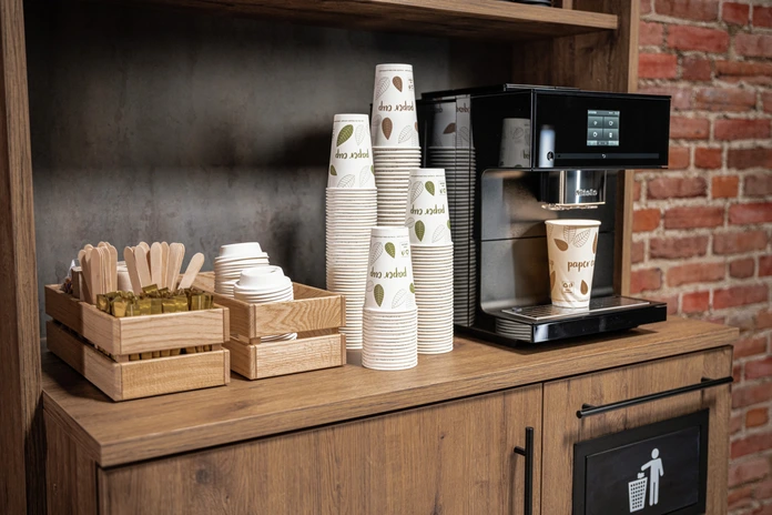 VEGA Baristo Classic Serving Station, Wood-based Panels, 115x62x216 cm, Integrated Waste Disposal, Adjustable Shelves, for Cafes and Restaurants