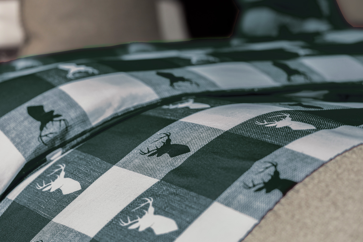 ERWIN M. LUSINI Villach Pillow Cover, 40 x 80 cm, 100% Cotton Percale, Checked Pattern with Alpine Deer Silhouettes, Dark-green and White, Zipper Closure