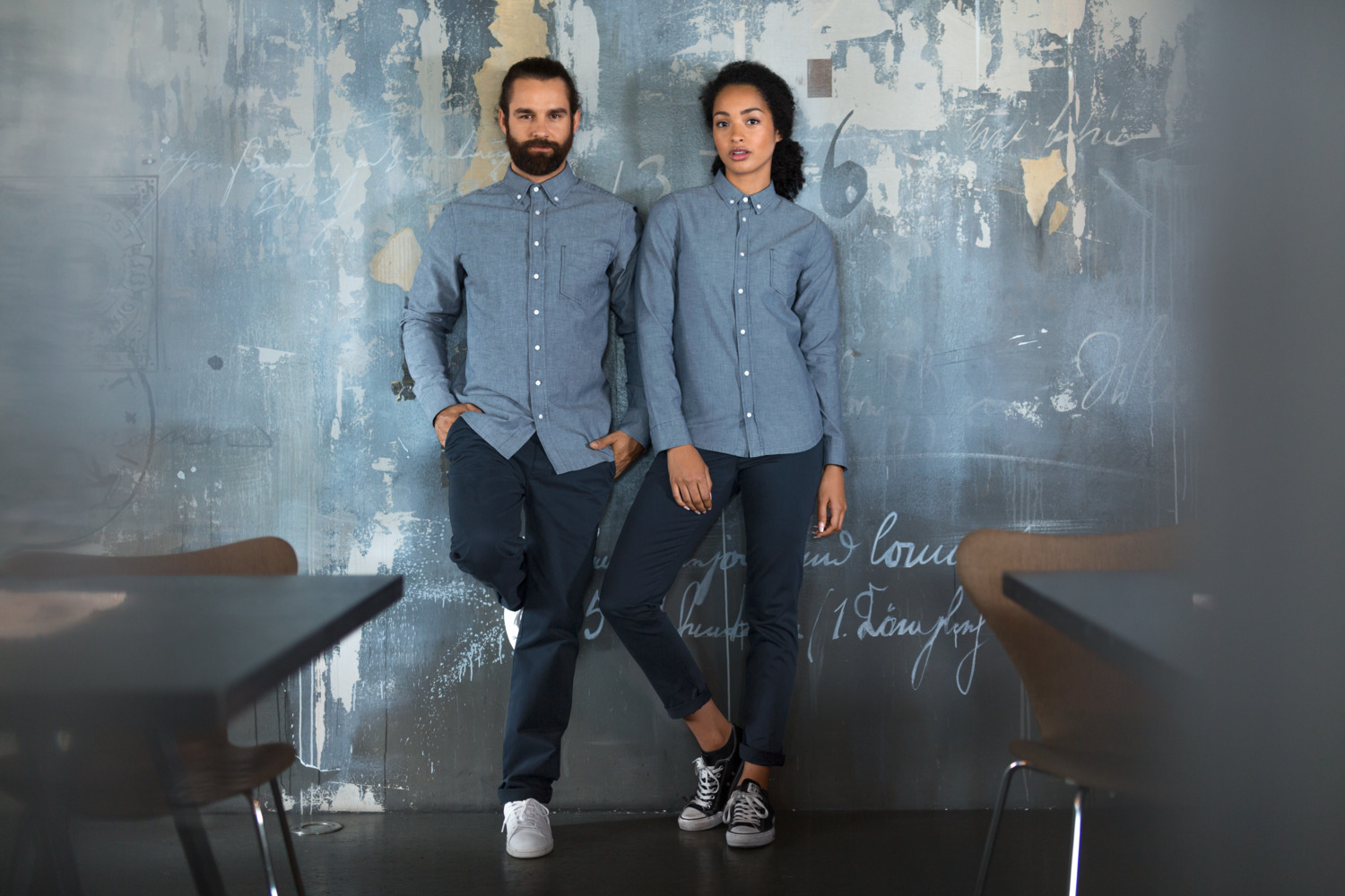 Jobeline Men's Long Sleeve Chambray Shirt, 100% Cotton, Button-Down Collar, Breast Pocket, OEKO-TEX Standard 100, 23.HDE.44540