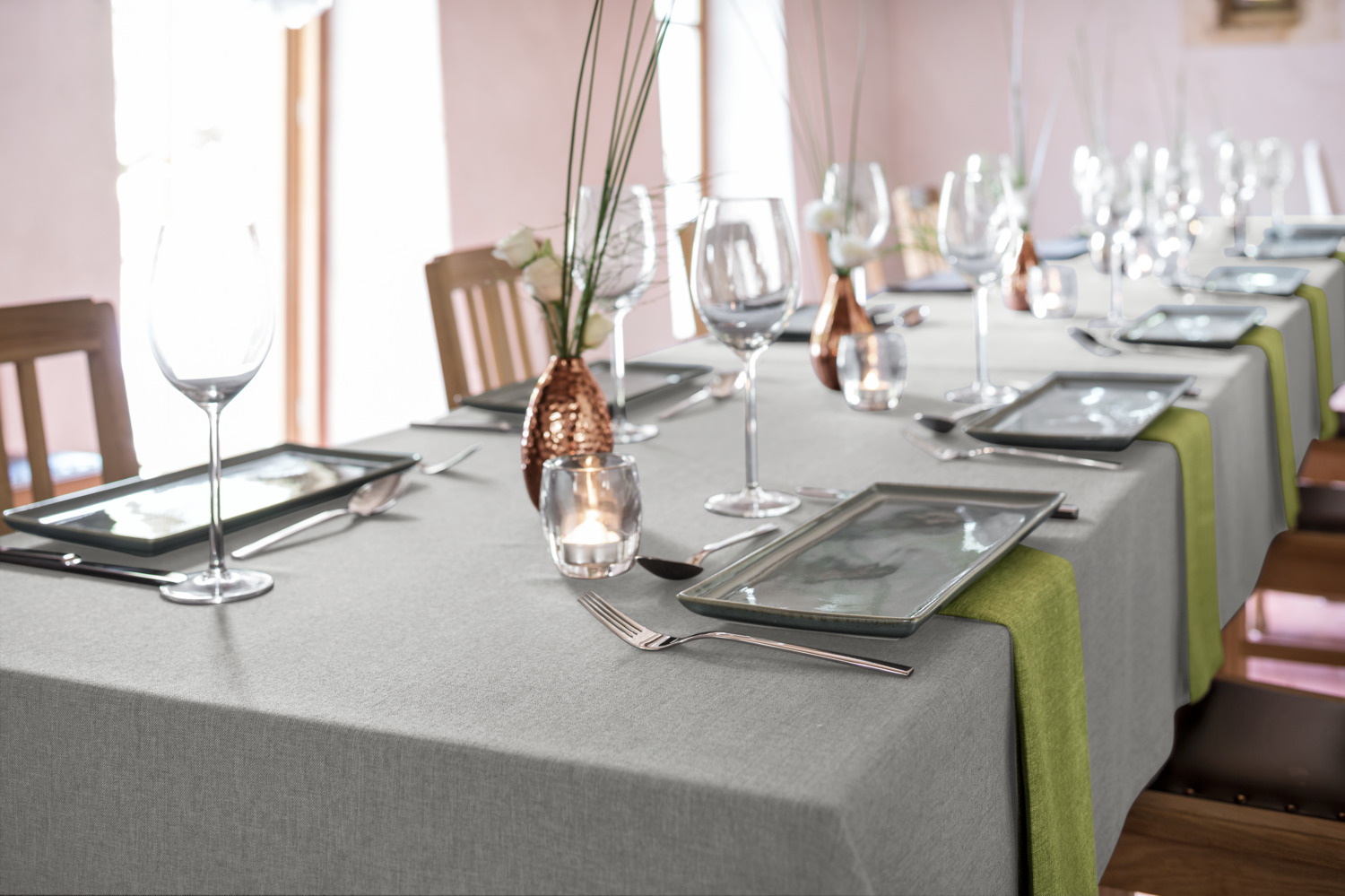 ERWIN M. LUSINI Nova Square Tablecloth, 100% Polyester, 130 x 130 cm, Light-grey Mottled Look, OEKO-TEX Standard 100, Robust Easy Care
