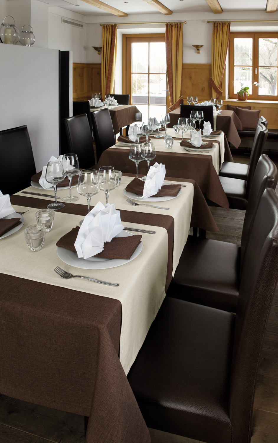 ERWIN M. LUSINI Nova Rectangular Tablecloth, 100% Polyester, 130 x 220 cm, Brown Mottled Look, OEKO-TEX Standard 100, Durable and Easy Care