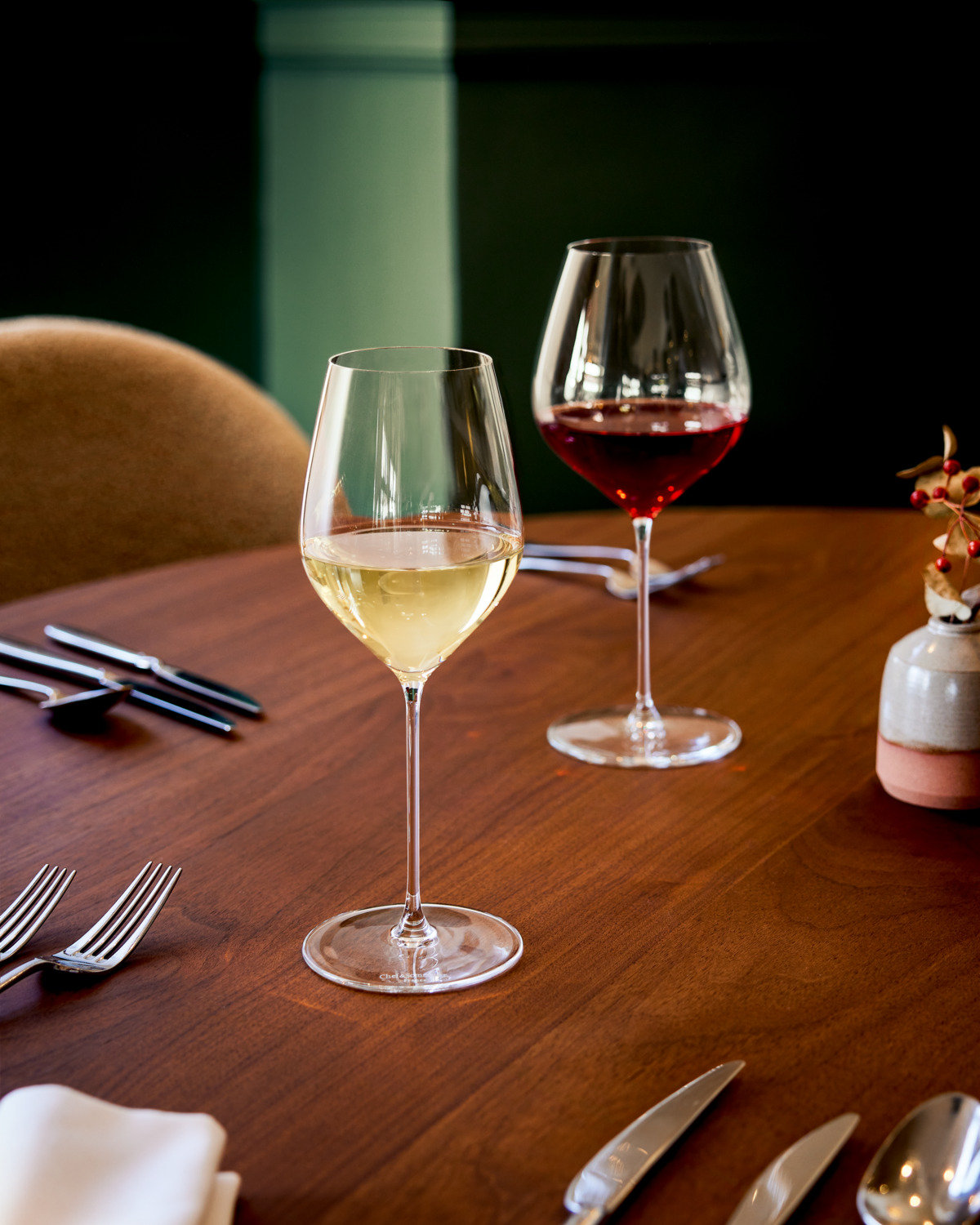 Chef & Sommelier Mylla Extra Fine Red Wine Glass, KRYSTA Crystal, 650ml, 24cm, Extra Thin Rim 0.7mm, Professional HORECA Grade