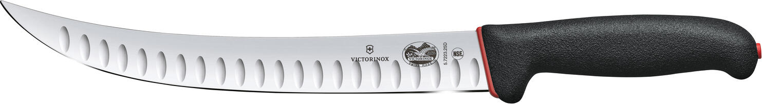 Victorinox Victorinox AG Butcher's knife Fibrox Dual Grip narrow Schlachtmesser Fibrox Dual Grip Kullen schmal Butcher's knife Fibrox Dual Grip narrow; Blade length 25 cm, 34 cm (L); silver/black/red Schlachtmesser Fibrox Dual Grip Kullen schmal; Klingenlänge 25 cm, 34 cm (L); silber/schwarz/rot First-class handle functionality Ergonomically designed, non-slip two-component handles on every knife Swiss-made professional knives, masterfully crafted with stainless steel blades for high durability Special water and grease repellent handle for maximum durability We present the essentials for professional meat processing. With our masterfully crafted Dual Grip knife collection, every cut is made with absolute precision. These knives with ergonomically designed two-component handles support the hand and wrist. Thanks to innovative Dual Grip technology, the knives are extremely stable and efficient. They ensure effortless work - even on particularly strenuous days. These robust and efficient knives are comfortable to hold, even when performing power-intensive tasks, and are impressive down to the last detail. Handle material: polypropylene, thermoplastic elastomers. Fibrox Dual Grip consists of a core made of polypropylene (PP) and a sheath made of thermoplastic elastomers (TPE). PP offers good strength, rigidity and hardness. It can be sterilized and can withstand temperatures of up to 100°C. TPE are very robust and have good impact strength, even at low temperatures. temperatures. Erstklassige Grifffunktionalität Ergonomisch designte, rutschfeste Zwei-Komponenten-Griffe bei jedem Messer In der Schweiz hergestellte Berufsmesser, meisterhaft gefertigt mit rostfreien Stahlklingen für hohe Widerstandsfähigkeit Spezieller wasser- und fettabweisender Griff für maximale Langlebigkeit Wir präsentieren die Essentials für die professionelle Fleischverarbeitung. Mit unserer meisterhaft gefertigten Dual Grip Messerkollektion gelingt jeder Schnitt absolut präzise. Diese Messer mit ergonomisch designten Zwei-Komponenten-Griffen unterstützen Hand und Handgelenk. Dank innovativer Dual-Grip-Technologie sind die Messer äußerst stabil und effizient. Sie sorgen für müheloses Arbeiten – selbst an besonders anstrengenden Tagen. Diese robusten und effizienten Messer liegen auch bei kraftintensiven Aufgaben angenehm in der Hand und überzeugen bis ins Detail. Material Griff: Polypropylen, Thermoplastische Elastomere. Fibrox Dual Grip besteht aus einem Kern aus Polypropylen (PP) und einer Hülle aus thermoplastischen Elastomeren (TPE). PP bietet gute Festigkeit, Steifigkeit und Härte. Es kann sterilisiert werden und hält Temperaturen von bis zu 100 °C stand. TPE sind sehr robust und haben eine gute Kerbschlagfestigkeit, auch bei niedrigen Temperaturen.