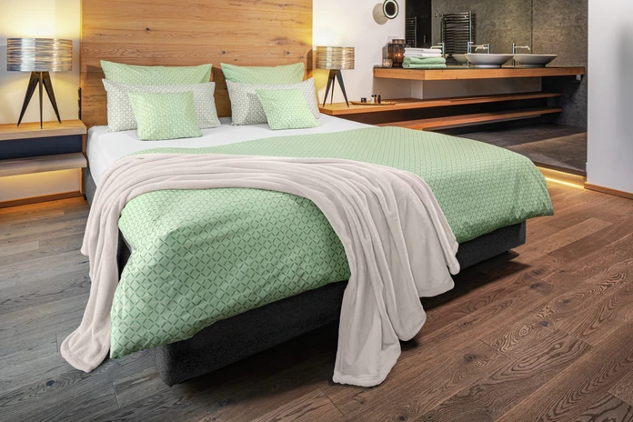 Husa pentru plapa ERWIN M. LUSINI Solutions GmbH Cross, 100% bumbac percale, 200 TC, 135 x 200 cm, OEKO-TEX Standard 100, Durabila si Prietenoasa cu Pielea