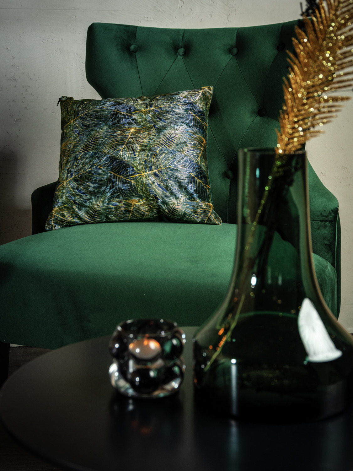VEGA LUSINI Decorative Velvet Cushion Cover, Green, 40x40 cm, Square Floral Pattern, 100% Polyester, Zipper Closure, Without Filling