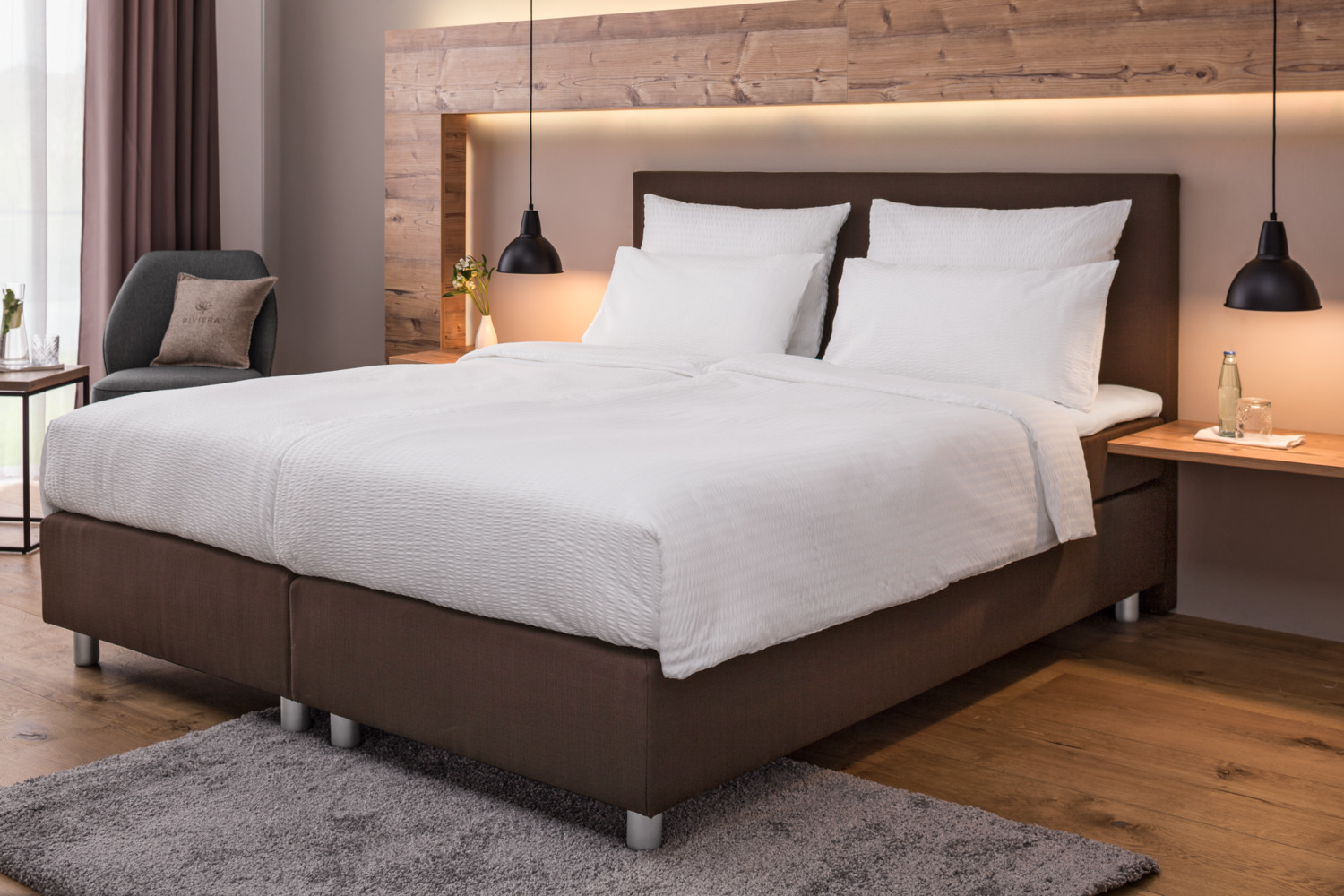 ERWIN M. LUSINI Mallorca Pillow Cover, 100% Cotton Seersucker, 60 x 80 cm, White, Breathable Non-Iron Professional Pillowcase, OEKO-TEX Standard 100