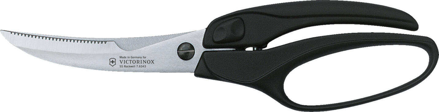 Victorinox Victorinox AG Poultry shears Professional Geflügelschere Professional Poultry shears Professional; 24.8x6.4 cm (LxW); silver/black Geflügelschere Professional; 24.8x6.4 cm (LxB); silber/schwarz KITCHEN UTENSILS PRACTICAL KITCHEN TOOLS FOR EVERY TASK - Robust and durable tools for different tasks - Practical kitchen helpers with high functionality - Manufactured with know-how and a first-class understanding of design The right kitchen utensils make cooking easier and help professional and amateur chefs prepare delicious meals that you can enjoy with your loved ones. The kitchen utensils collection is characterized by classic design and attention to detail. It is made from high-quality materials and offers exactly what chefs need: reliable, functional helpers for every kitchen task. From the bidirectional kitchen grater to the agile tomato peeler, you will find the right tools for your kitchen toolbox here. KÜCHENUTENSILIEN PRAKTISCHE KÜCHENWERKZEUGE FÜR JEDE AUFGABE - Robuste und widerstandsfähige Werkzeuge für unterschiedliche Aufgaben - Praktische Küchenhelfer mit hoher Funktionalität - Gefertigt mit Know-how und erstklassigem Design-Verständnis Die richtigen Küchenutensilien erleichtern das Kochen und unterstützen Profi- und Hobbyköche bei der Zubereitung leckerer Mahlzeiten, die Sie mit Ihren Liebsten genießen können. Die Küchenutensilien-Kollektion zeichnet sich durch klassisches Design und Liebe zum Detail aus. Sie besteht aus hochwertigen Materialien und bietet exakt, was Köche brauchen: verlässliche funktionale Helfer für jede Küchenaufgabe. Von der bidirektionalen Küchenreibe bis zum wendigen Tomatenschäler finden Sie hier die richten Tools für Ihre Küchenwerkzeugkiste.