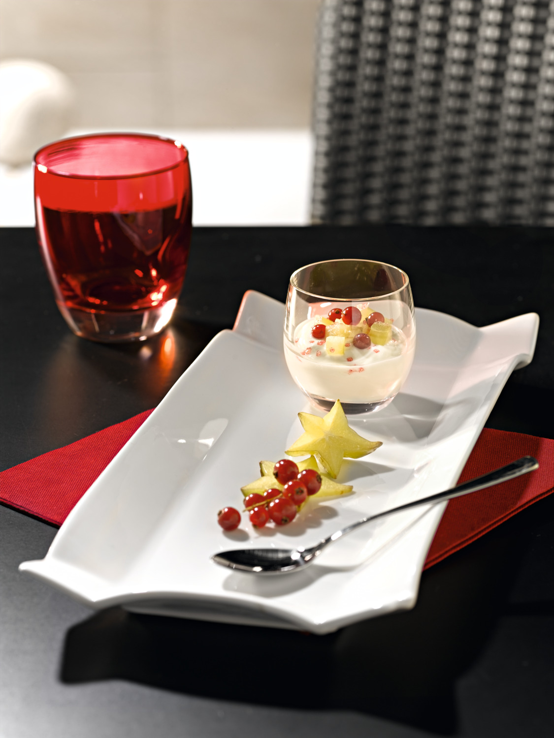 Set de 6 pahare mici pentru desert VEGA Gargote, sticla de cristal, 100ml, transparente, rotunde, pentru catering si condimente