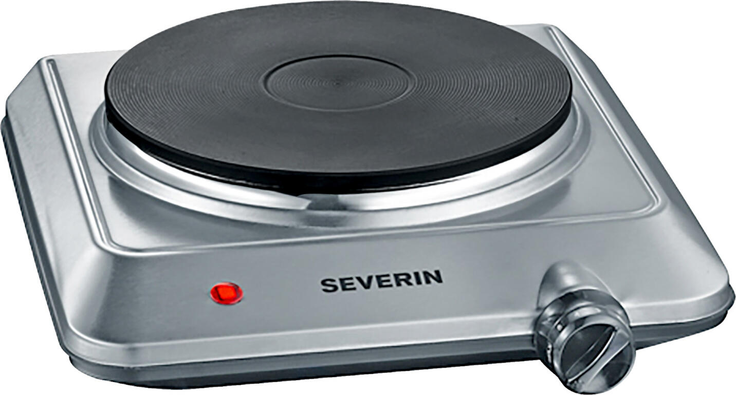 Severin Severin Elektrogeräte GmbH Kochplatte KP 1092 Kochplatte KP 1092 Kochplatte KP 1092; 22.5x29x8 cm (WxDxH); silver Kochplatte KP 1092; 22.5x29x8 cm (BxTxH); silber Die SEVERIN KP 1092 Kochplatte ist eine praktische und platzsparende Lösung für Apartments, Ferienwohnungen, Mobilheime, Gästehäuser und weitere Hospitality-Bereiche. Sie ermöglicht Gästen eine unkomplizierte Zubereitung von warmen Speisen und bietet dabei zuverlässige Leistung auf kleinem Raum. Der 18 cm große Heizring mit ca. 1.500 Watt Leistung sorgt für eine schnelle und gleichmäßige Erwärmung und eignet sich ideal für Töpfe und Pfannen im täglichen Gebrauch. Die stufenlose Temperatureinstellung ermöglicht eine flexible Anpassung der Hitze – vom sanften Erwärmen bis zum kräftigen Kochen. Das robuste Gehäuse mit Edelstahl-Elementen überzeugt durch eine hochwertige Optik und ist besonders gut für den Einsatz in Ferienunterkünften und Gästeküchen geeignet. Die integrierte Kontrollleuchte zeigt den Betriebsstatus auf einen Blick und unterstützt eine sichere Bedienung. Dank der kompakten Maße von 25 cm Länge, 28,5 cm Tiefe und 8 cm Höhe lässt sich die Kochplatte platzsparend integrieren und flexibel einsetzen – ideal für kleine Küchenbereiche, Appartments oder zusätzliche Kochmöglichkeiten. weitere Vorteile: Kompakte Kochplatte für Ferienwohnungen, Apartments, Mobilheime und Gästeunterkünfte Heizring mit 18 cm Durchmesser und ca. 1.500 Watt Leistung Stufenlose Temperatureinstellung für flexible Kochanwendungen Hochwertiges Gehäuse mit Edelstahl-Elementen Kontrollleuchte für eine einfache Bedienung Platzsparendes Design für kleine Küchenbereiche und Pantrylösungen Ideal als zusätzliche Kochmöglichkeit für Gäste Die SEVERIN KP 1092 Kochplatte bietet eine zuverlässige und unkomplizierte Kochlösung für Gastgeber, die ihren Gästen auch auf begrenztem Raum zusätzlichen Komfort und Flexibilität ermöglichen möchten.