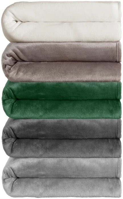Cuvertura Erwin M. Barrie, 100% Poliester, 130 x 170 cm, Extra Pufoasa si Durabila, Certificare OEKO-TEX Standard 100, Verde Inchis