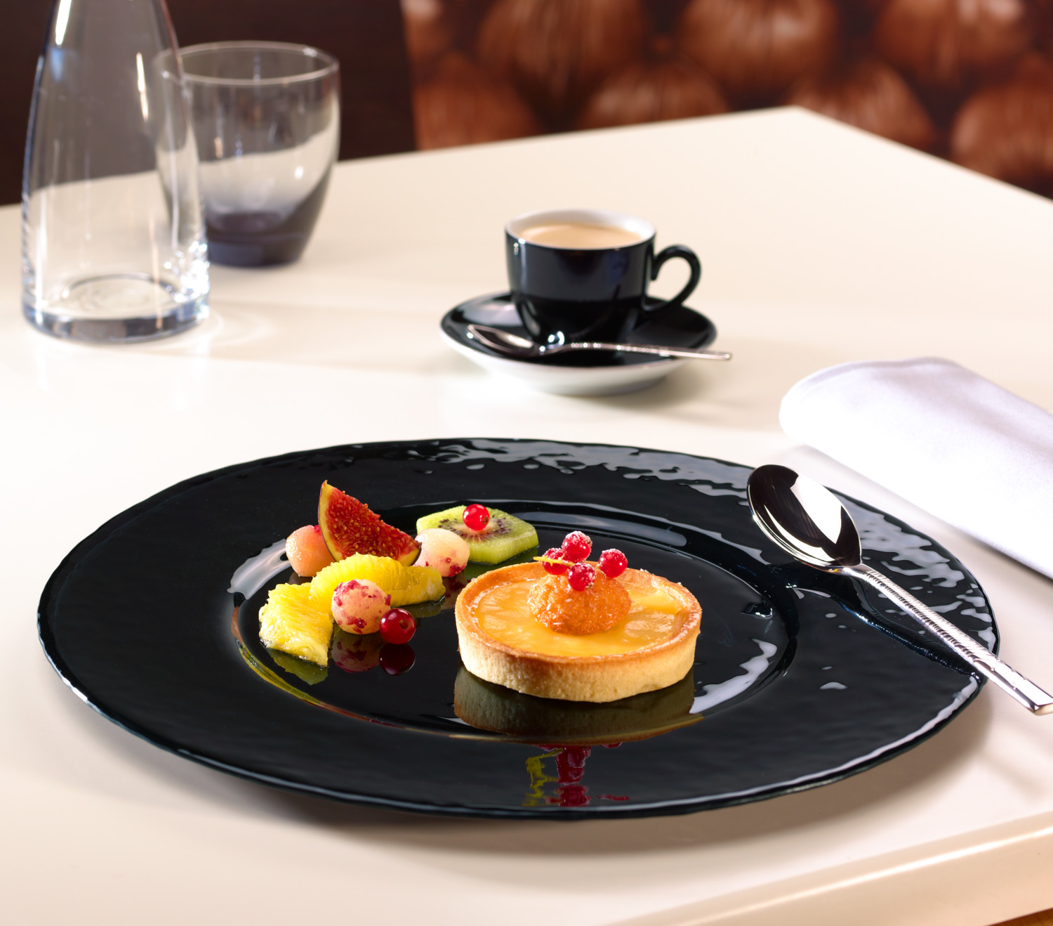 Set de 12 linguri de desert și început, VEGA Monastir, oțel inoxidabil 18/10 crom-nichel, finisaj oglindă, relief decorativ în formă de val, 18.5 cm, argintiu