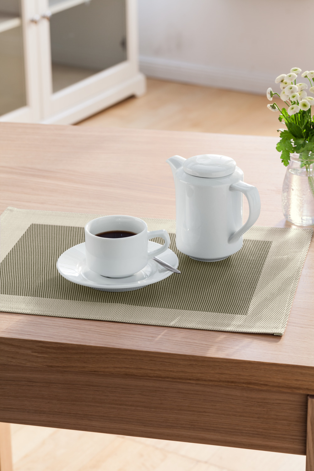 Set de 4 piese Ciorbă de cafea din porțelan VEGA Base, Alb, Formă Rotundă, Sigur pentru Mașina de Spălat Vase și Cuptorul cu Microunde, 9.2cm x 9.2cm x 15cm