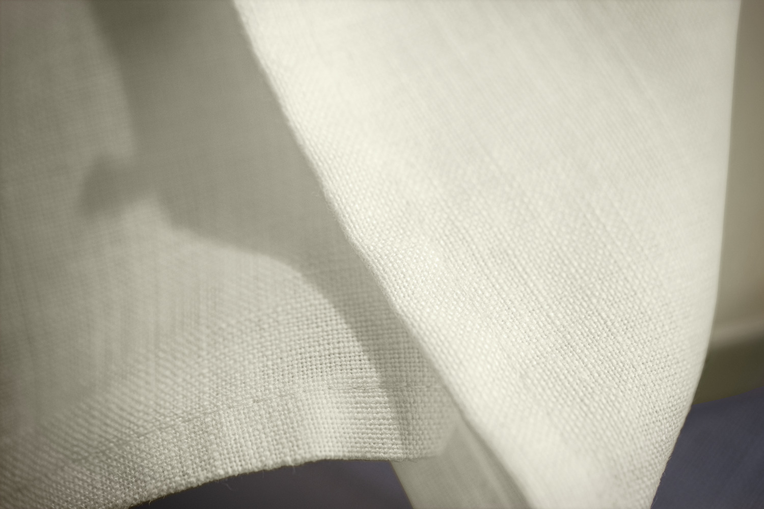 Erwin M. Lusini Ledana Fabric by the Metre for Table Runners, 60% Polyester 40% Linen, 320 cm Width, Natural Textured OEKO-TEX Standard 100