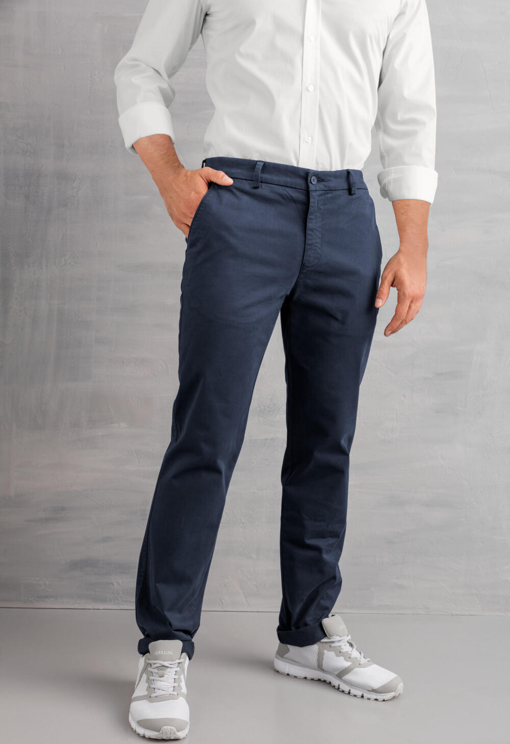 JOBELINE Men's Chino Trousers, 97% Cotton 3% Spandex, Comfortable Cut Narrow Straight Leg, Side Pockets and Buttoned Back Pockets, Navy