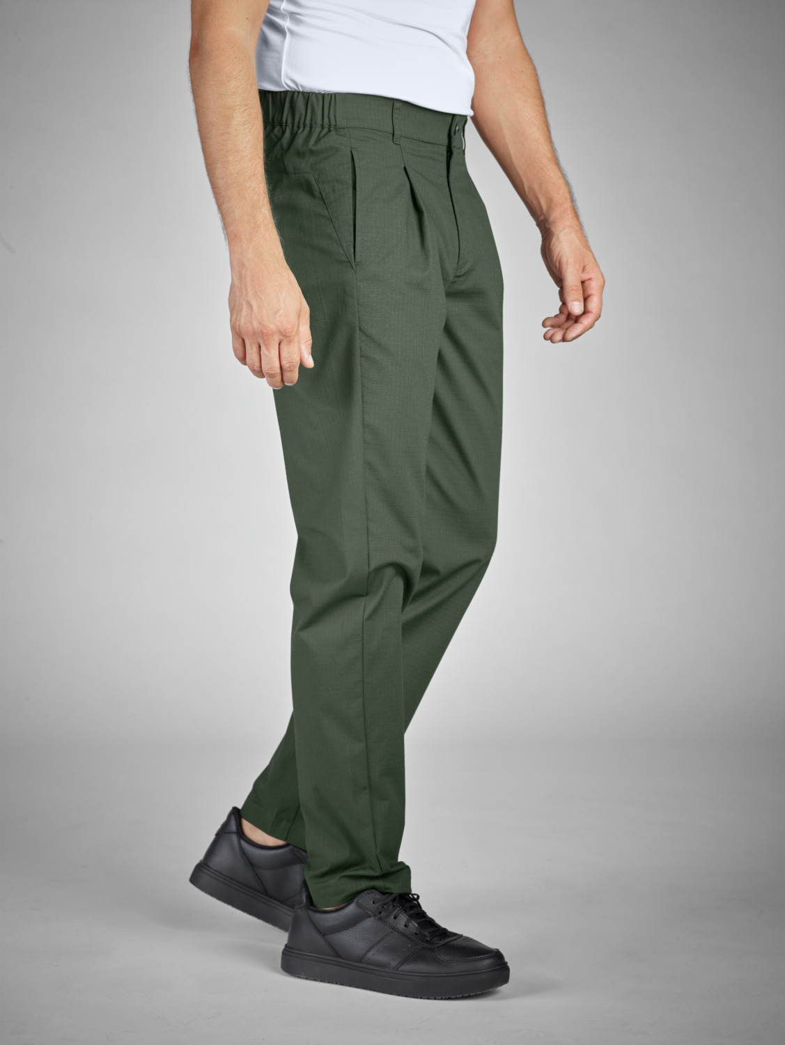Pantalon Chef JOBELINE Joggfit Ripstop pentru barbati, Material Ripstop Elastic Functional, Croiala Modern Fit, 230 g/m², Masina Olive Închis, 23.HDE.44540