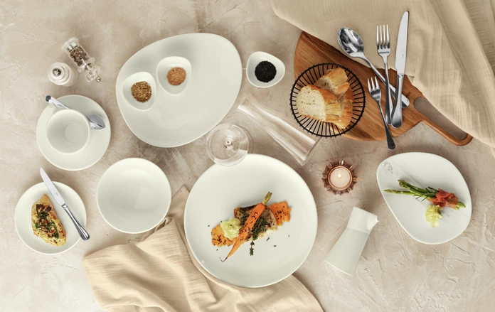 VEGA Opus Flat Round Porcelain Plates, Ivory, 15 cm Diameter, Rimless Minimalist Design, Dishwasher and Microwave Safe, Set of 6