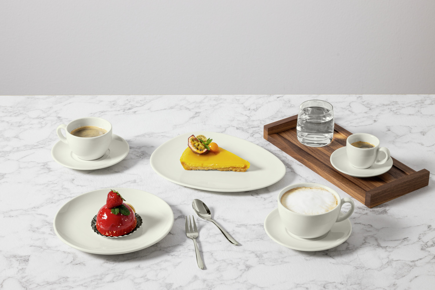 VEGA Opus Flat Round Porcelain Plates, Ivory, 15 cm Diameter, Rimless Minimalist Design, Dishwasher and Microwave Safe, Set of 6